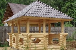 Деревянный домик
